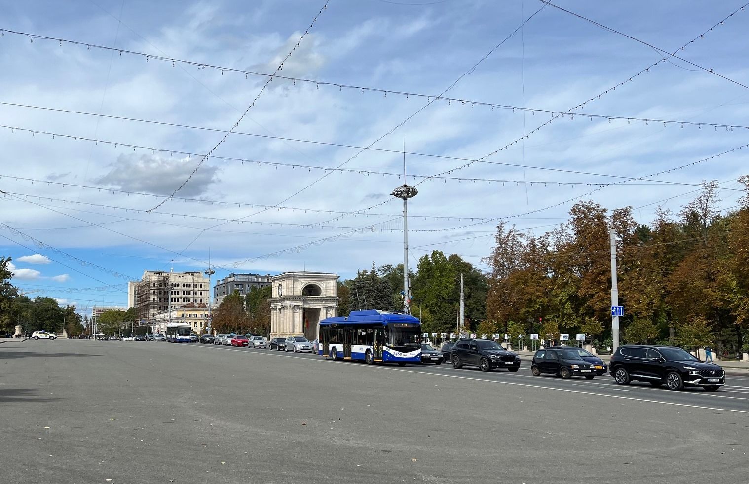 Suspendarea traficului rutier pe bd. Ștefan cel Mare și Sfânt, în perimetrul Pieței Marii Adunări Naționale, în contextul desfășurării Sărbătorii Naționale „Ziua Independenței”