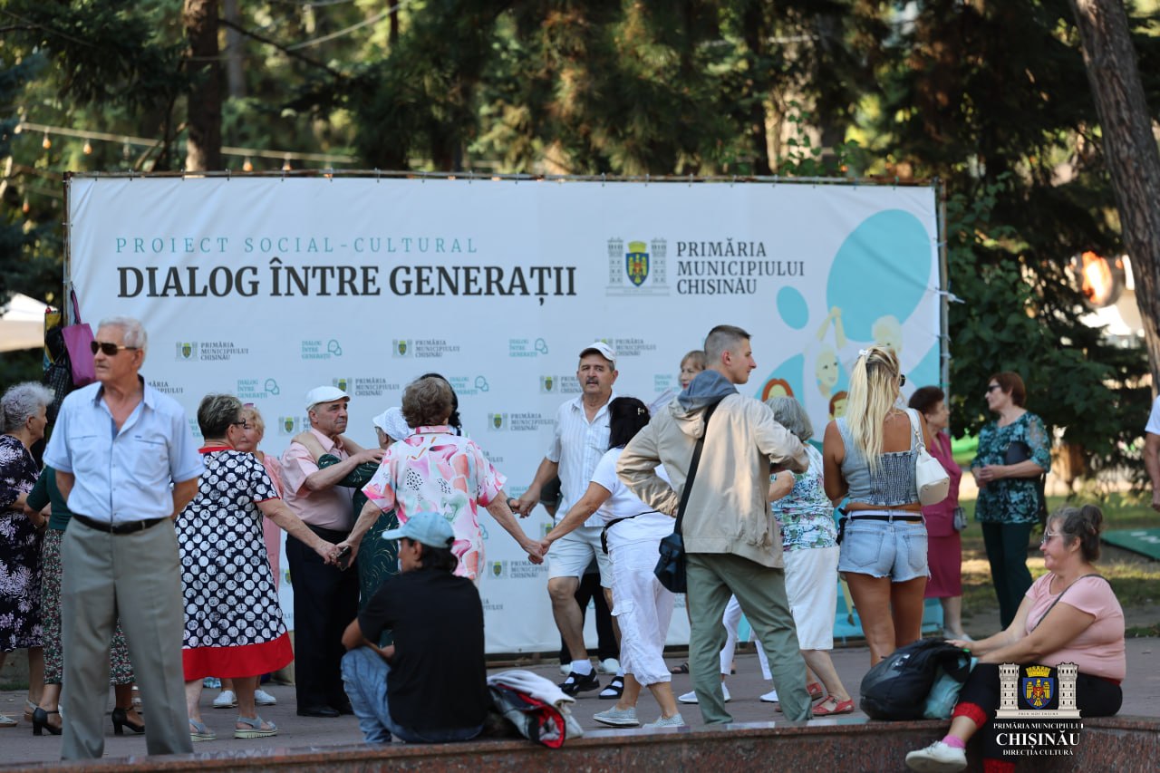 Seniorii din capitală sunt invitați la dansuri de weekend, în Grădina Publică „Ștefan cel Mare”, pe 05 și 06 septembrie 2026